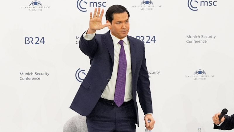 Rubio gives Europe a Valentine’s bouquet, but the roses still have thorns