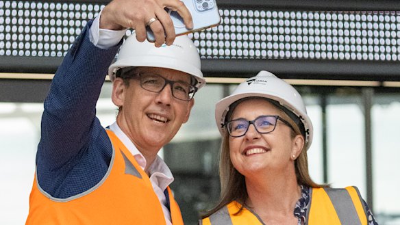 Tourism Minister Steve Dimopoulos, pictured with Premier Jacinta Allan, asked the Albanese government to tinker with the visa system to attract more older workers to the state.