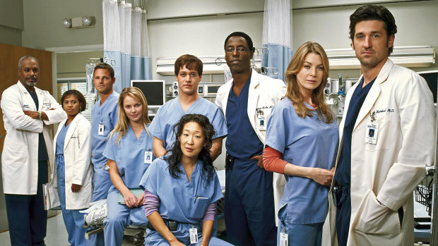 Sandra Oh as part of the ensemble cast in the 2005 season of Grey’s Anatomy.