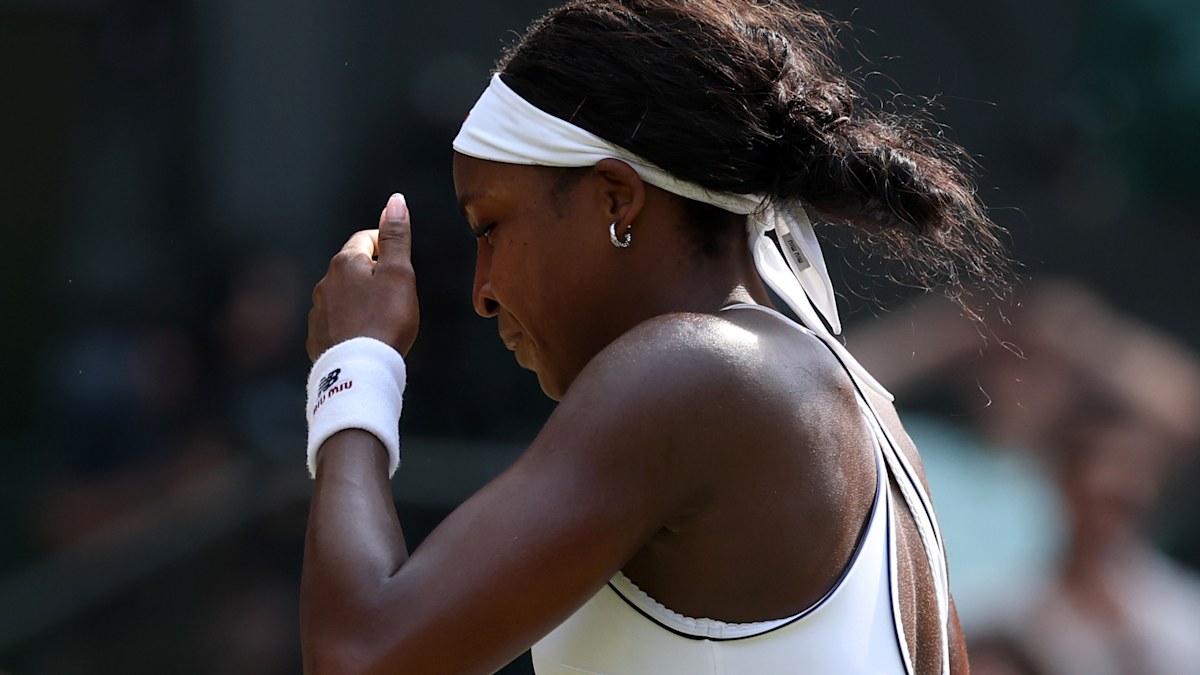 ‘I panicked’: Gauff fluffs ‘unmissable’ match point