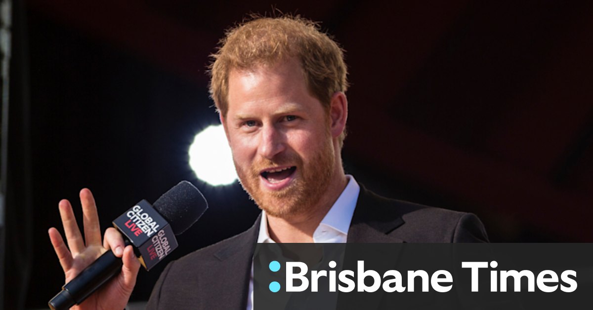 Spare: Rupert Everett says he knows who took Prince Harry's virginity - Vimarsana News