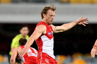 Callum Mills' work as a loose man was one of the keys to what became the Richmond-Sydney ''blame game''.