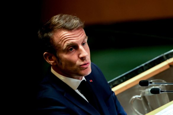 French President Emmanuel Macron: “There needs to be a ceasefire in Lebanon.”