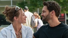 It’s a classic fake-dating rom-com, and I ate it UP.