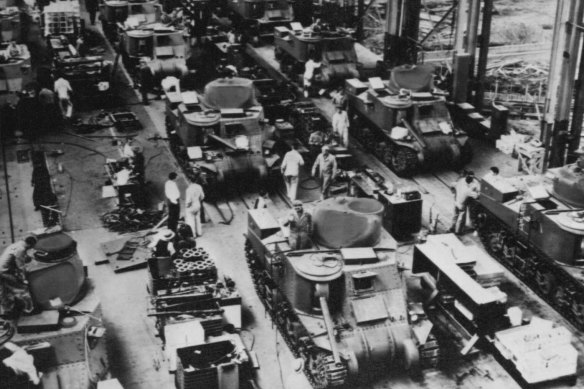 M3 tanks being built at the Chrysler-operated Detroit Tank Arsenal in 1942.