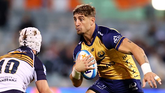 Zac Lomax, in action for the Western Force, will move back to league in 2028 with the PNG Chiefs.