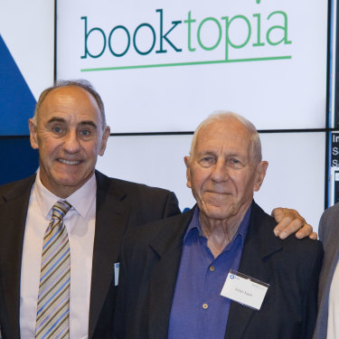  Tony Nash (on right) with father Peter, brother Simon and sister Elana in December 2020, when Booktopia was listed on the Stock Exchange.