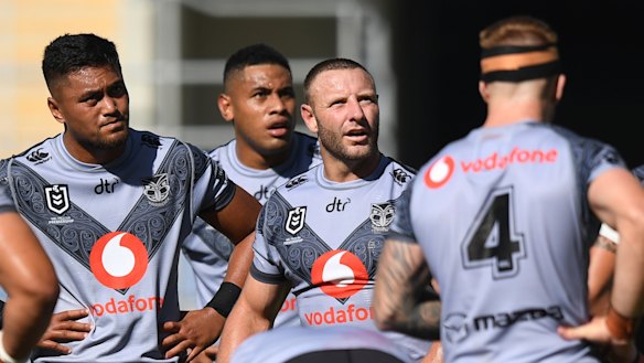 The New Zealand Warriors have been officially cleared to fly to Australia. 