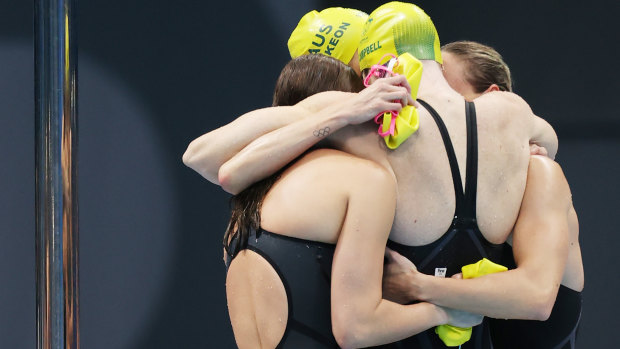 Australia won a third straight gold medal in the women’s 4 x 100m freestyle.