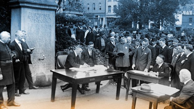 In San Francisco, courts were conducted in the open air during the Spanish flu pandemic.