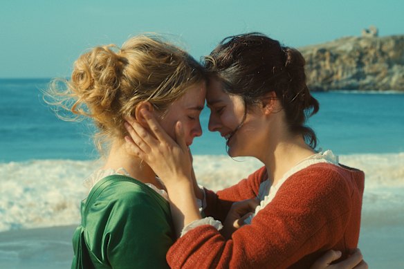 Adele Haenel (left) and Noemie Merlant in Portrait of a Lady on Fire.