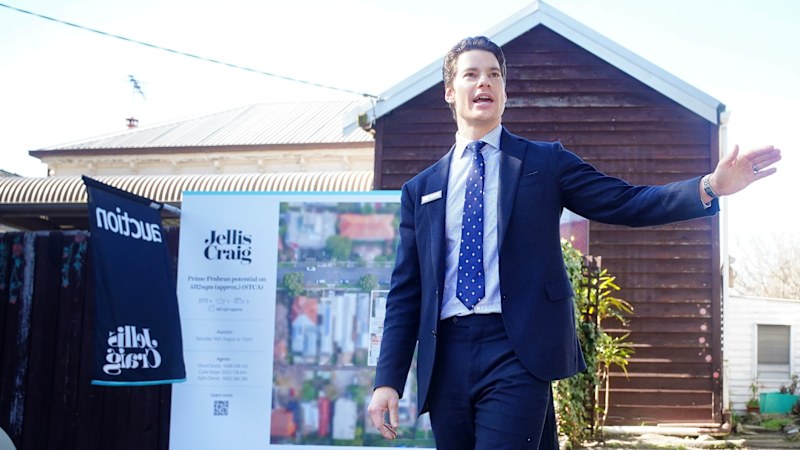 Here's what ASX investors should be buying in a property downturn