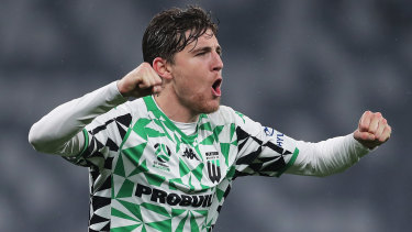 A League 2020 21 Sydney Fc Take Swipe At Agent Of Transfer Target Max Burgess