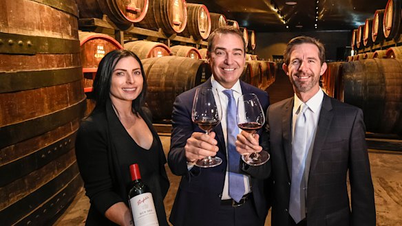 Penfolds ambassador Zoe Warrington, SA Premier Steven Marshall and Minister for Trade Simon Birmingham. 