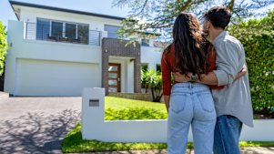 Aaron Christie-David, the managing director of Atelier Wealth Mortgage Brokers, said first home buyers are sitting on the sidelines.