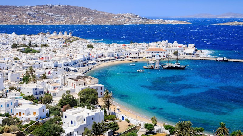 Billionaires drawn to Europe's new tax hideout