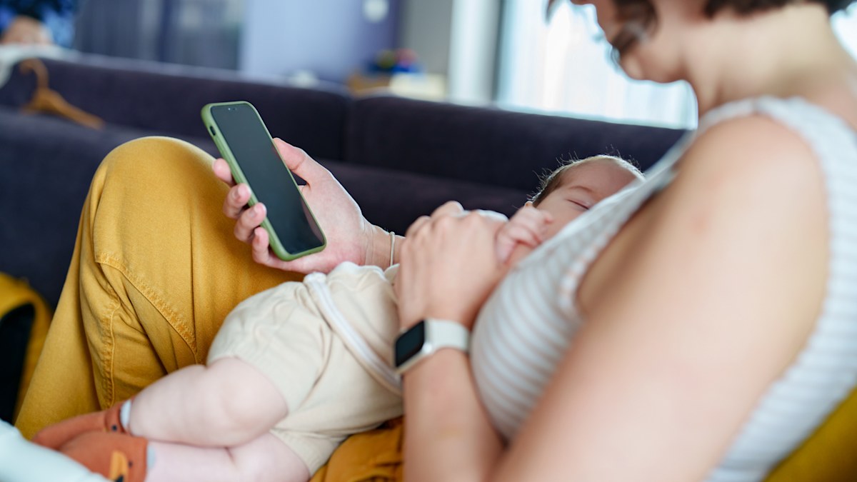 The unlikely place new mums are finding their ‘village’
