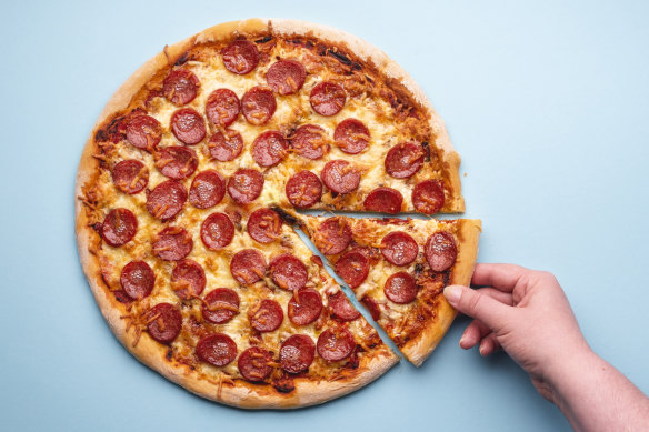 Which supermarket frozen pepperoni pizza passed the taste test?