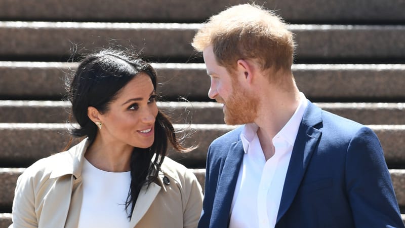 Prince Harry and Meghan Markle visit Dubbo on day two of Australian tour