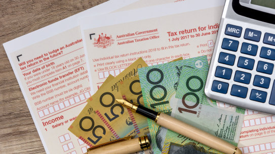 Scrap them, save them or tweak them: economists weigh up stage three tax  cuts