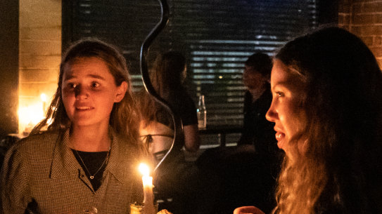 The proposed changes would make it easier for businesses to trade later.