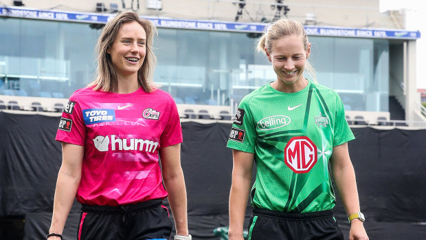 Ellyse Perry (Sixers) and Meg Lanning (Stars) relax in Hobart ahead of the new WBBL season.