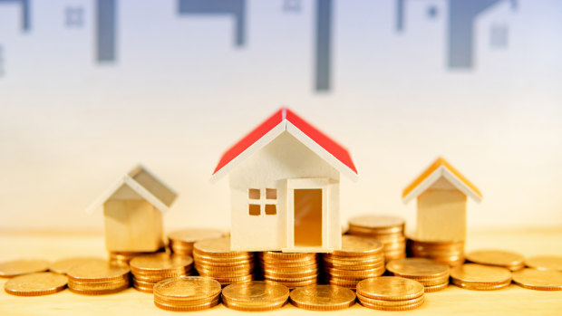 Fixing the interest rate on part of your mortgage can result in immediate savings.