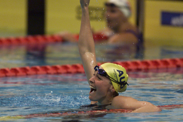 Giaan Rooney after winning gold in the women’s 200m freestyle at Fukuoka in 2001. 