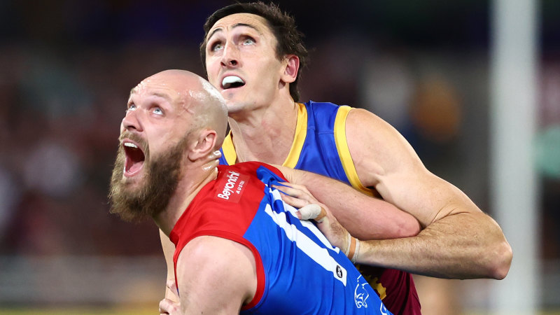 AFL 2022 round 23 LIVE updates: Kozzy-inspired Dees embarrassing listless Lions, Rayner reported