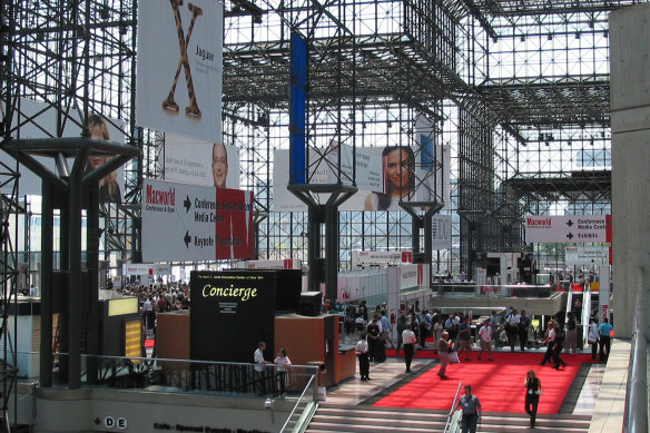 The Jacob Javits convention centre in New York has reduced bird deaths dramatically through a redesign. 