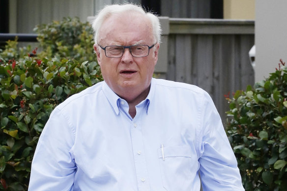 Former politician Graham Richardson has opposed Cranbrook’s plan to go co-educational.