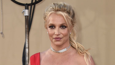Britney Spears: end this court conservatorship.
