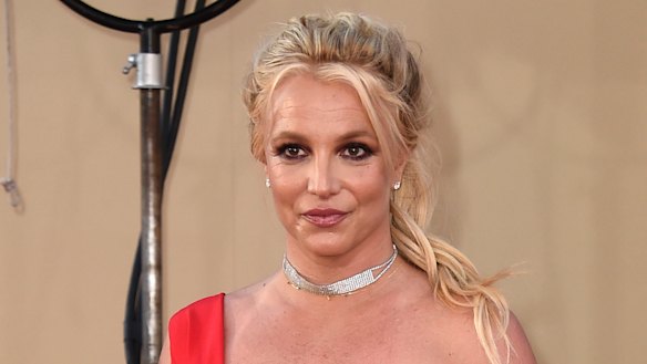 Britney Spears: end this court conservatorship.