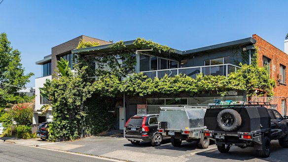 20 Carters Avenue, Toorak