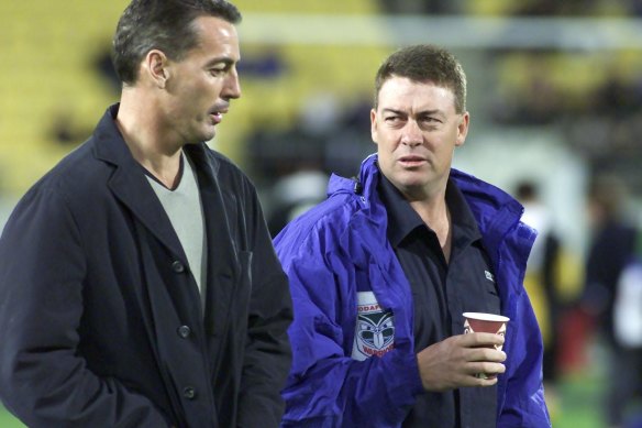 Daniel Anderson (right) with Warriors owner Eric Watson in 2001.