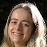 Zoe Kapolos, a new graduate working in women’s health, will present a petition to the House of Representatives calling for statutory endometriosis and adenomyosis leave. 