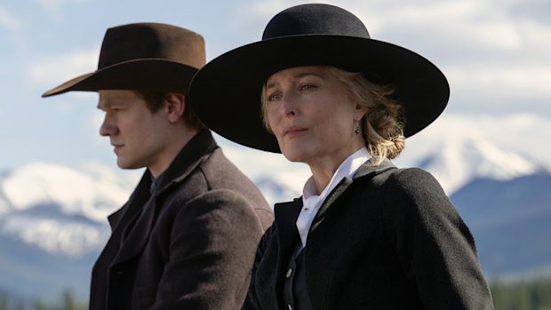 Lucas Till as Garret Van Ness and Gillian Anderson as Constance Van Ness in The Abandons.