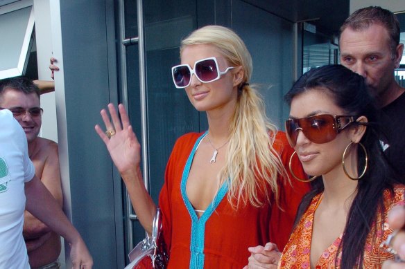A picture of Paris Hilton and Kim Kardashian in The Herald gave Widdicombe a news break.