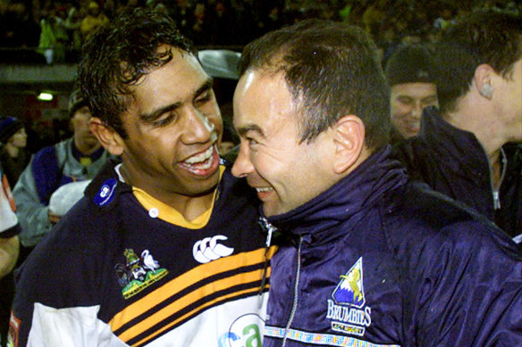 Andrew Walker and Eddie Jones after the Brumbies’ Super Rugby final victory in 2001.