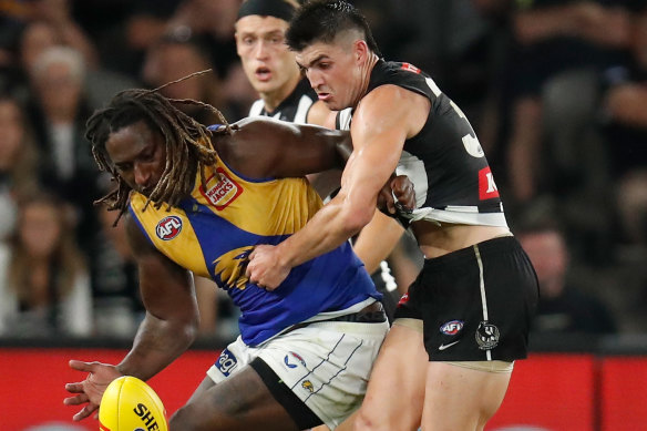 Nic Naitanui in action against Collingwood at Marvel Stadium.