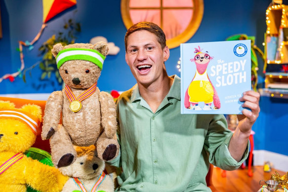 Kalyn Ponga on the set of Play School.