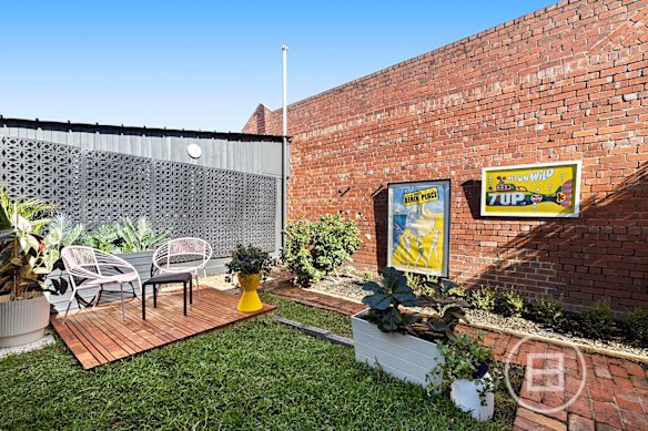 The home has a price guide of $2.6 million to $2.86 million.