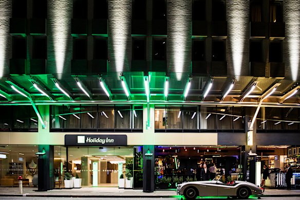 Holiday Inn Perth Centro da cidade. 