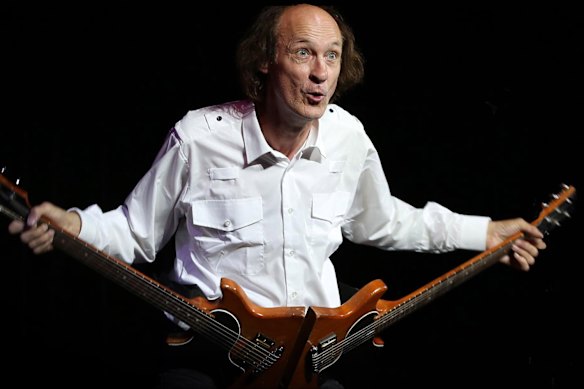 “Rock’n’roll’s greatest failure” John Otway on stage.