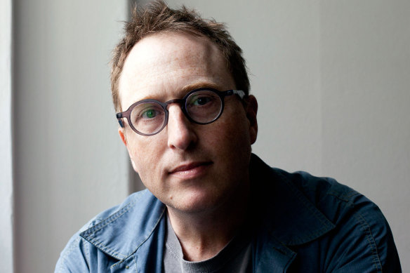 Journalist Jon Ronson’s latest podcast series covers the first two months of the COVID-19 pandemic – and the conspiracy theories that flourished.