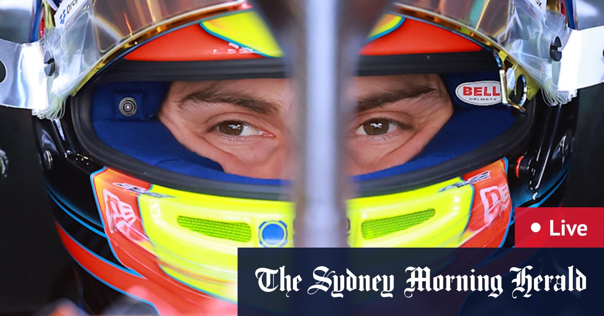 F1 LIVE: Piastri stuck in eighth; Fierce battle emerges between old foes Hamilton and Verstappen