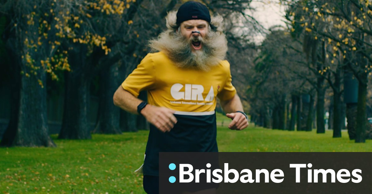 'I would run for days and days': Why is artist Shaun Gladwell running? - Vimarsana News