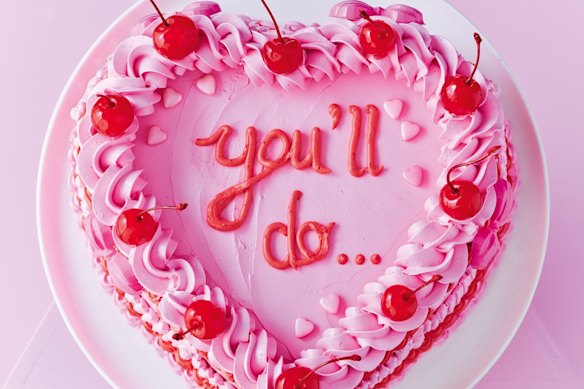 The Romance isn't dead cake from Bake My Day by Katherine Sabbath.