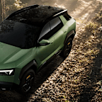 Chery sub-brand Omoda has revealed the X, a new family SUV which debuts a fresh design language for the Chinese marque. It is available with a thermal night vision system, which allows the driver to identify hazards like kangaroos up to 90 metres away in the dark.