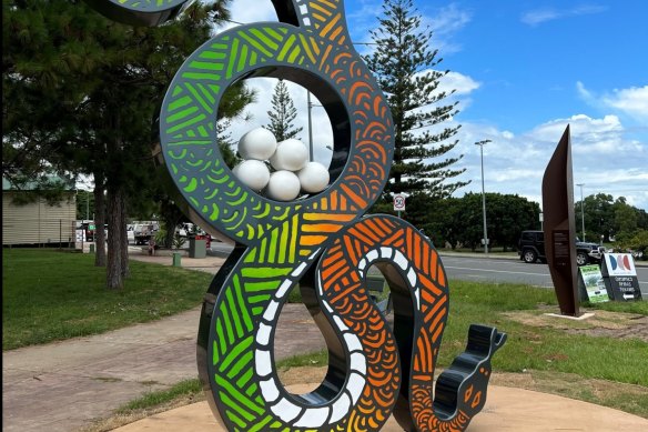 Kabul, the carpet snake is the yuri, or totem for the Quandamooka people of Minjerribah or North Stradbroke Island.  Artwork by Josh Walker.
